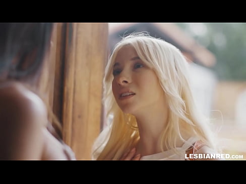 ❤️ Qiz bir necha oydan keyin uyga keladi va o'gay onasining mushukini yeydi ❌ Anal videoda bizda