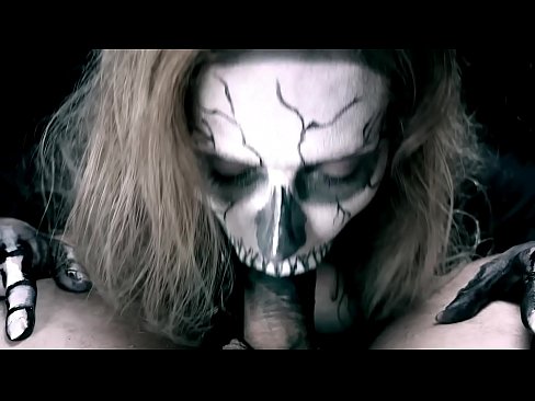 ❤️ Demon qiz qora og'zi bilan xo'roz so'rish va yutish cuma. ❌ Anal videoda bizda