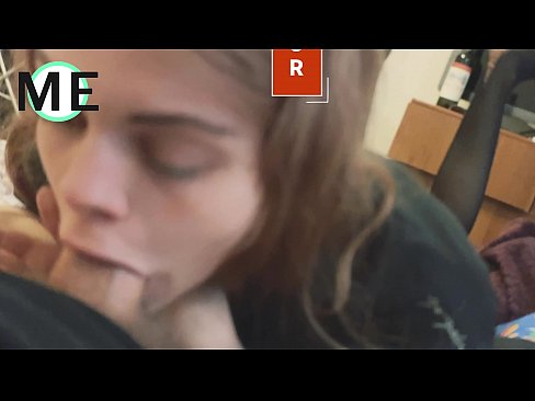 ❤️ Bo'g'iz bo'shlig'i, yirtilgan külotlu çoraplar va yirtilgan poshnalar bilan tanishish yoqimli ❌ Anal videoda bizda